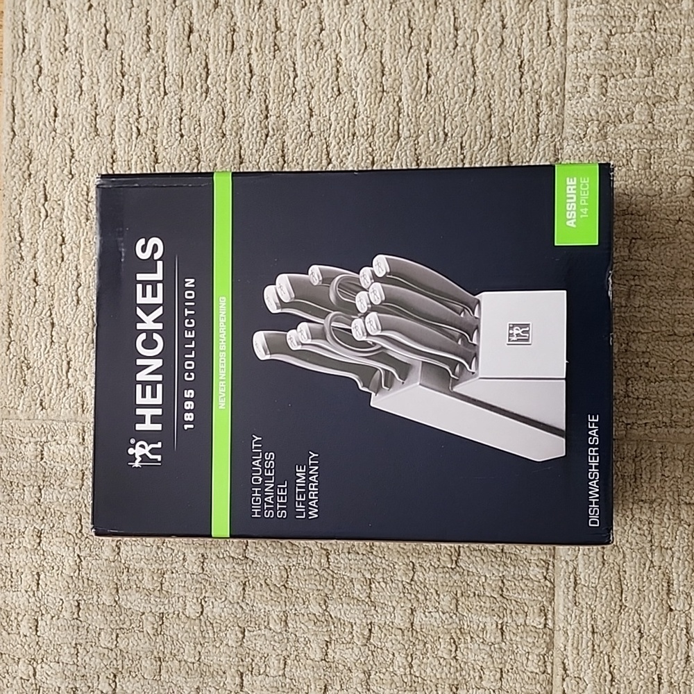 Henckels 14 piece knives
